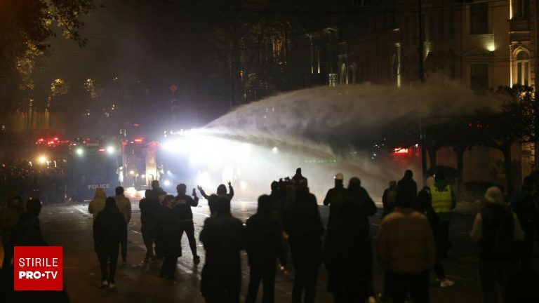 Georgia expulzeaza 25 straini implicati in proteste antiguvernamentale