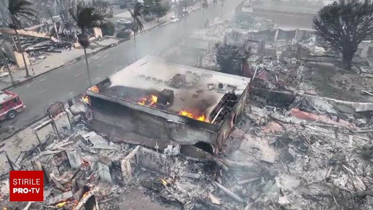 Teorii ale expertilor despre propagarea focului in incendiile din bazinul Los Angeles