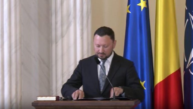 Fechet incearca sa taie bonusurile mari de la Romsilva