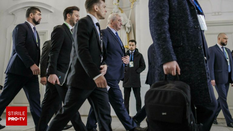 Liderii tarilor europene se reunesc la Paris pentru strategie anti SUA