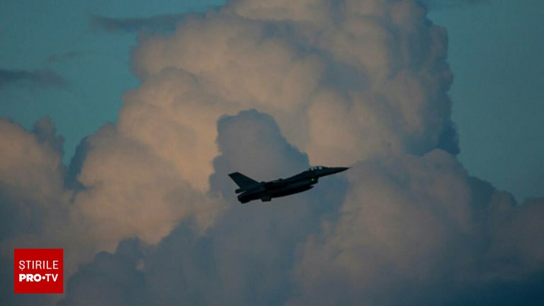 Un avion de antrenament taiwanez sa prabusit din cauza motoarelor