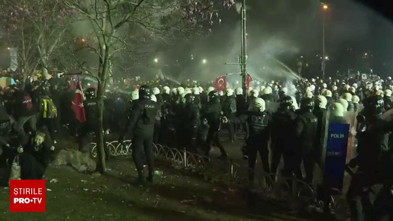 A cincea noapte de proteste la Istanbul