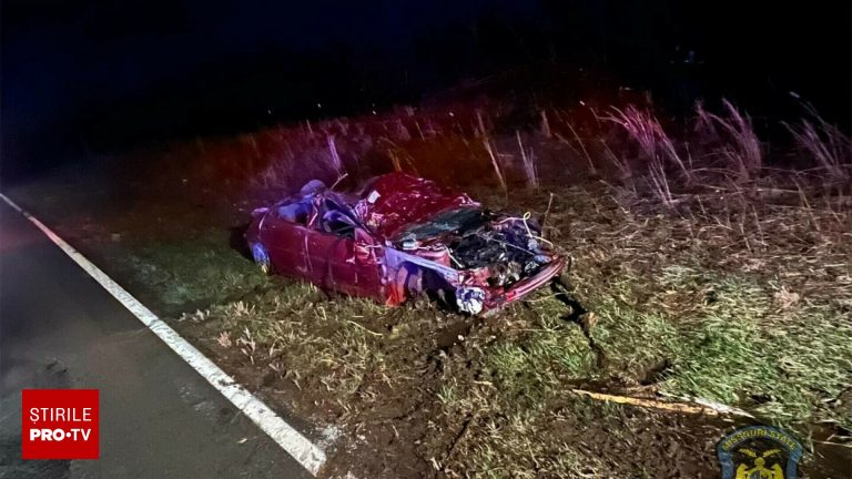 Cel putin 14 morti din cauza tornadelor in SUA