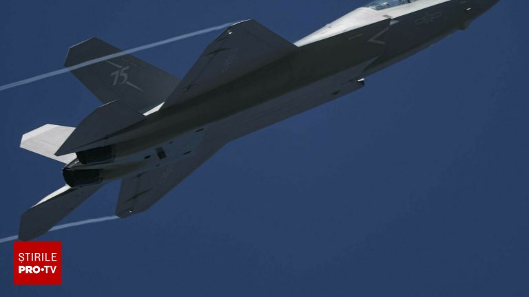Problema avioanelor SUA invizibile rezolvata de chinezi