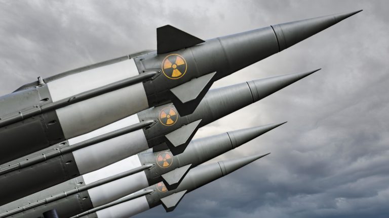Stat din Europa cere SUA sa si amplaseze arme nucleare