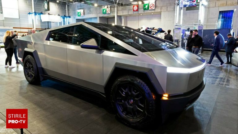 Tesla recheama aproape toate modelele Cybertruck din SUA
