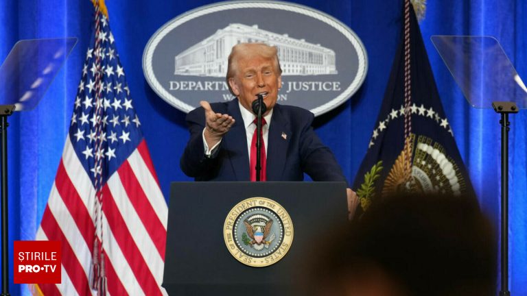 Trump discurs politic fara precedent atacuri la adresa dusmanilor politici si a presei laude pentru avocati si aliati