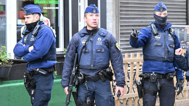 Atac armat in Uppsala Suedia Trei morti