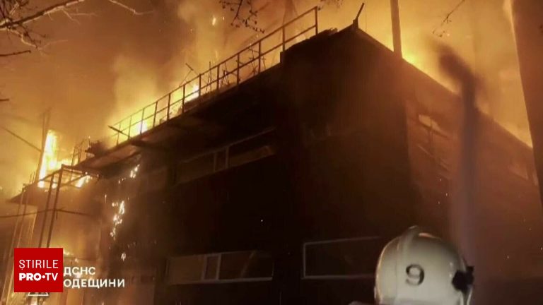 Rusia bombardeaza Odesa cu drone dar sustine deschiderea la negocieri