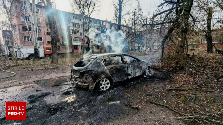 Rusii au atacat orasul natal al lui Zelenski 14 morti 50 raniti