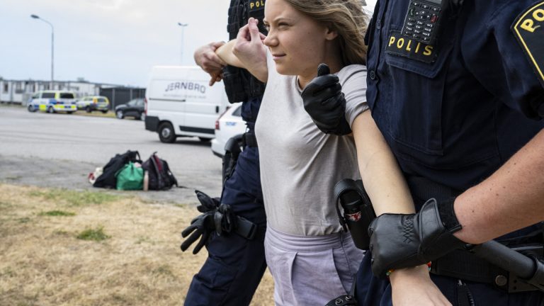 Ce s a intamplat cu Greta Thunberg in Israel