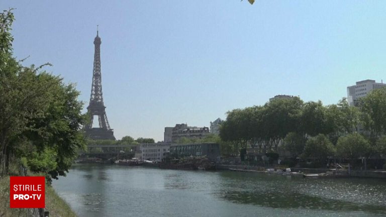 Parizienii si turistii pot inota in Sena din 5 iulie