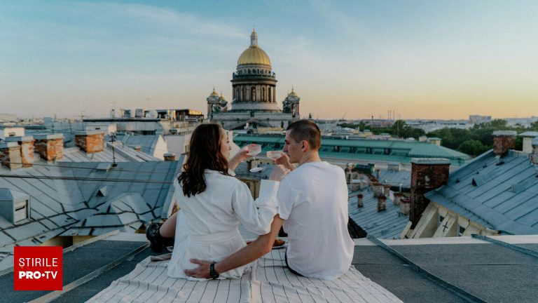 Rusia vrea sa restrictioneze internetul parintilor fara copii