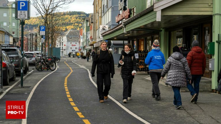 Teapa colectiva in Norvegia Mii de oameni inselati