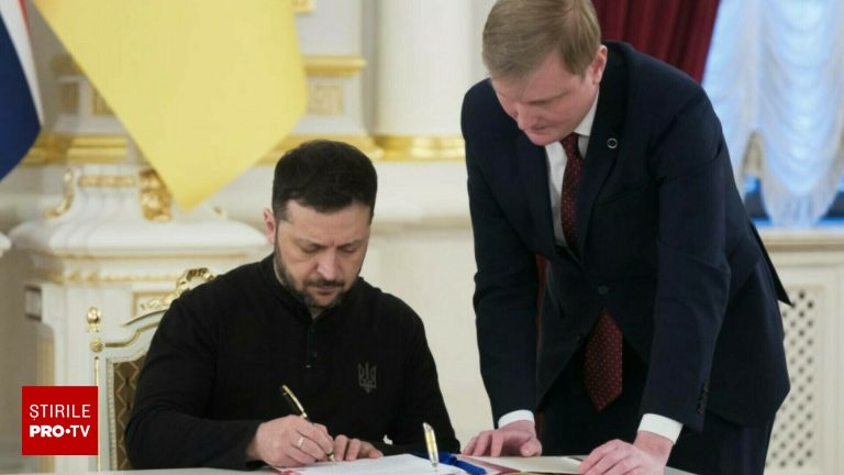 Furie si proteste in Ucraina dupa legea lui Zelenski
