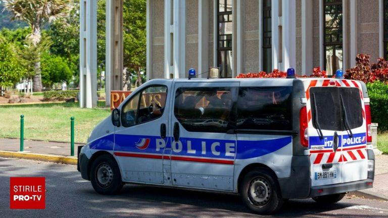 Un fals ambasador arestat in India pentru patru state