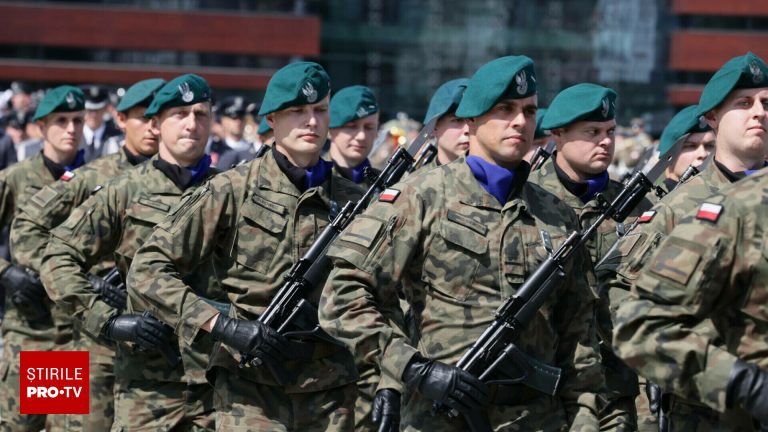 Vacanta cu armata Tineri polonezi la antrenamente