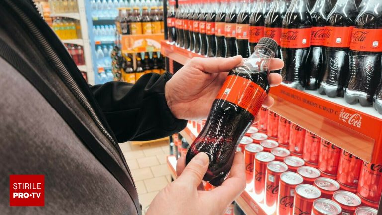 Barbat arestat in Hong Kong pentru Coca Cola cu urina