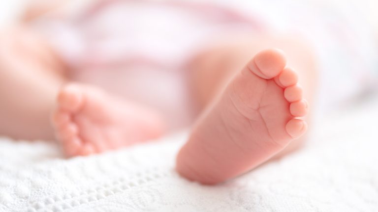 Bebelus in coma dupa ce a inghitit metadona in Belgia