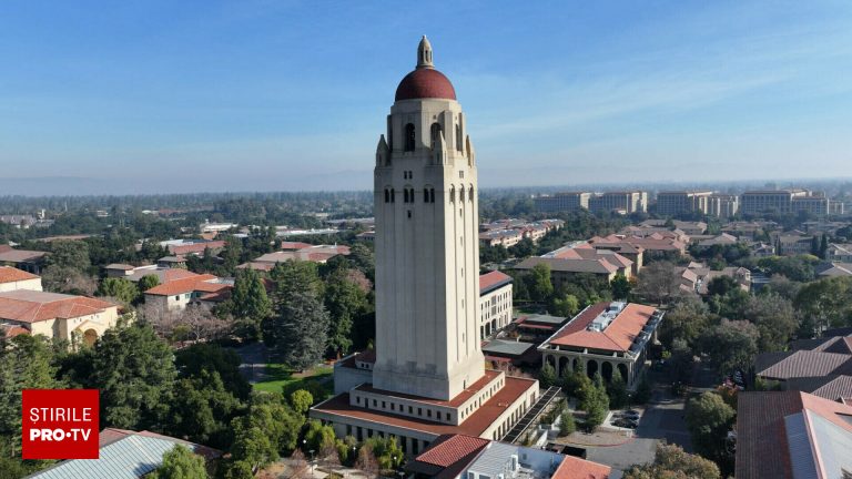 O universitate din America desfiinteaza sute de posturi
