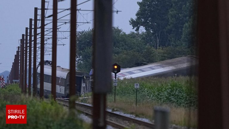 Un tren a deraiat in Danemarca o persoana moarta