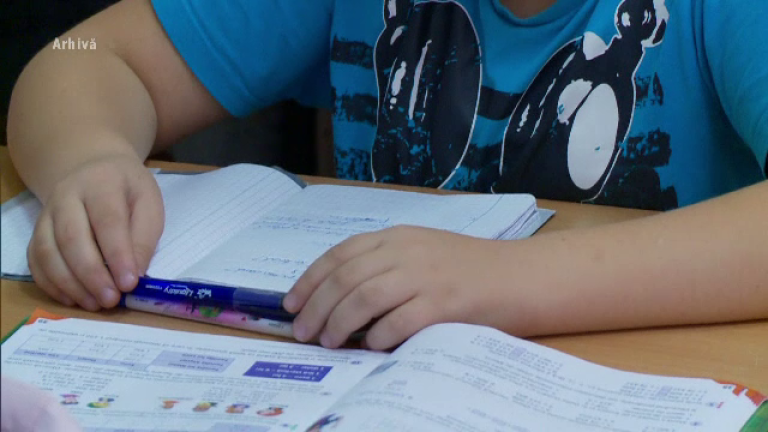 A plans ore la scoala apoi a murit substanta descoperita in corpul unui baiat de 10 ani
