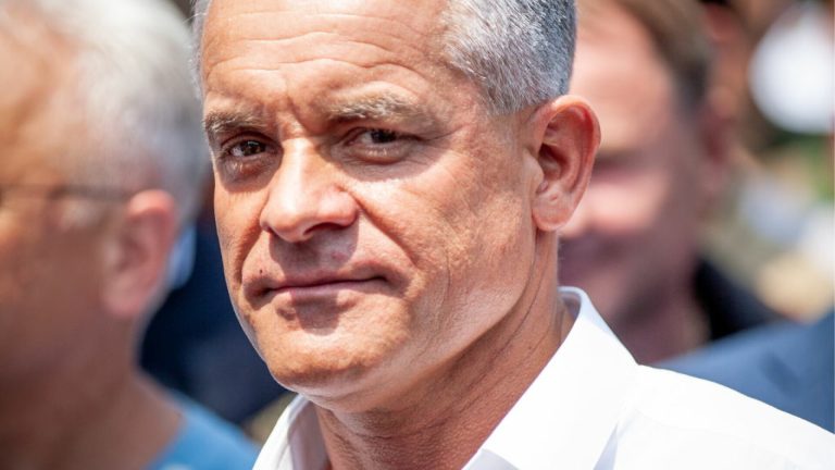 Grecia a aprobat extradarea lui Plahotniuc in Moldova