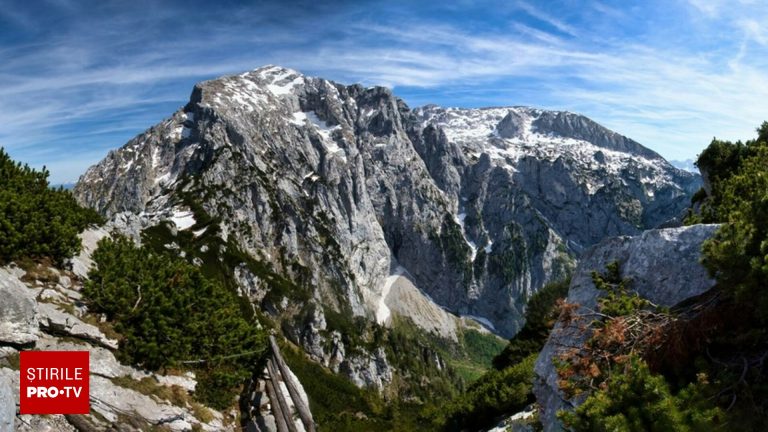 Un barbat de 77 de ani a cazut 100 metri in Austria