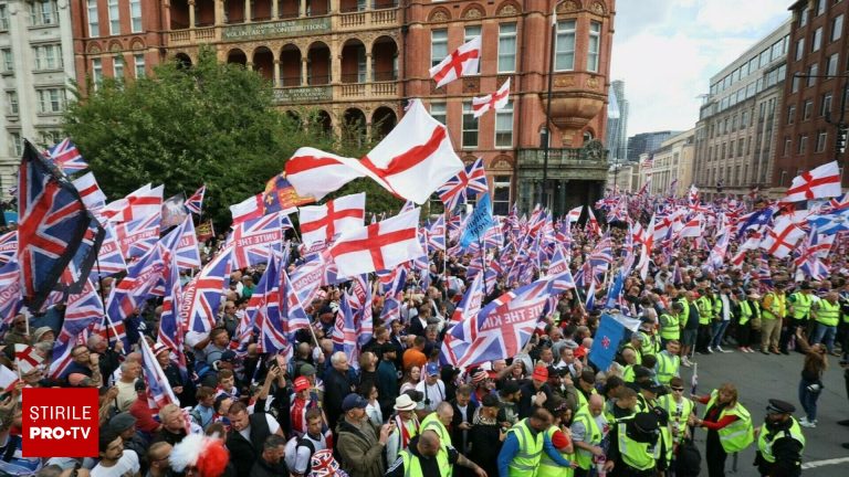 tensiuni in londra manifestatie de extrema dreapta si contramanifestatie anti rasista