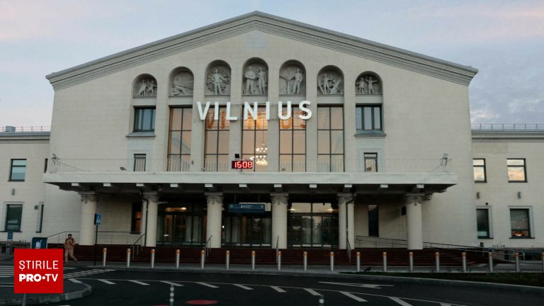 Aeroportul din Vilnius inchis din cauza baloanelor suspecte
