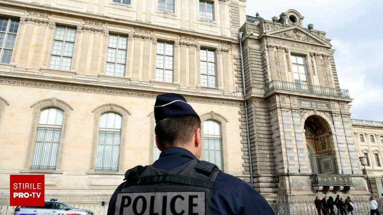 „Am văzut ceva foarte violent”: Mărturiile unei agenete de pază în jaf la Luvru Am vazut ceva foarte violent Marturiile unei agenete de paza in jaf la Luvru