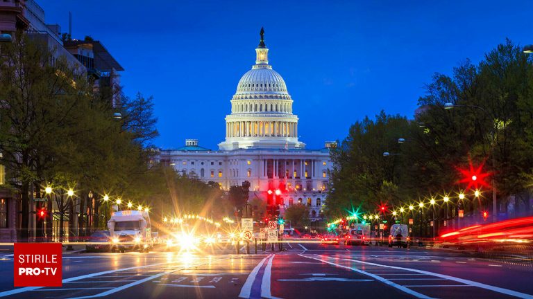 Secrete vandute rusilor de un contractant american