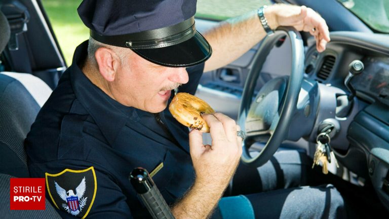 Un policist din SUA a oprit doua ore pentru pizza