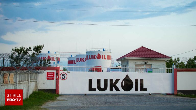 Aeroportul Chișinău a preluat terminalul Lukoil gratuit Aeroportul Chisinau a preluat terminalul Lukoil gratuit