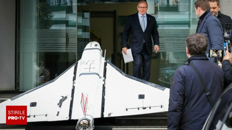 Ambasadorul Rusiei, convocat la MAE, a găsit o dronă. Ambasadorul Rusiei convocarat la MAE a gasit o drona