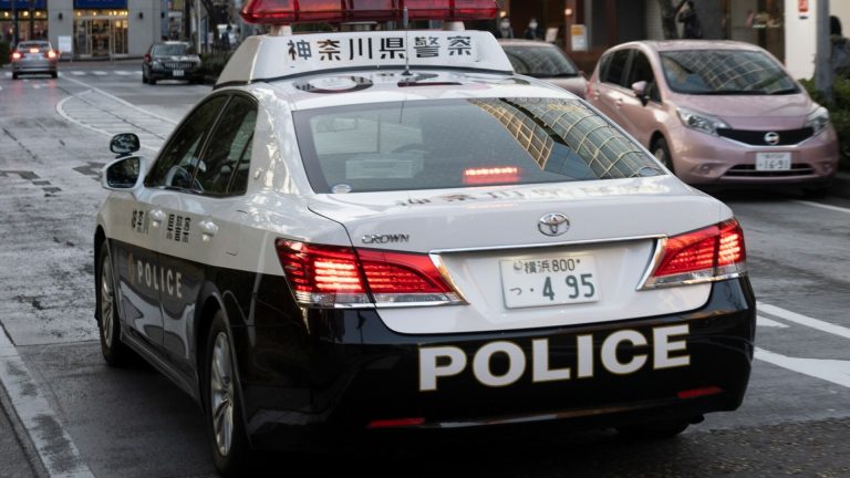 Bărbat din Japonia arestat pentru uciderea mamei de 100 de ani Barbat din Japonia arestat pentru uciderea mamei de 100 de ani