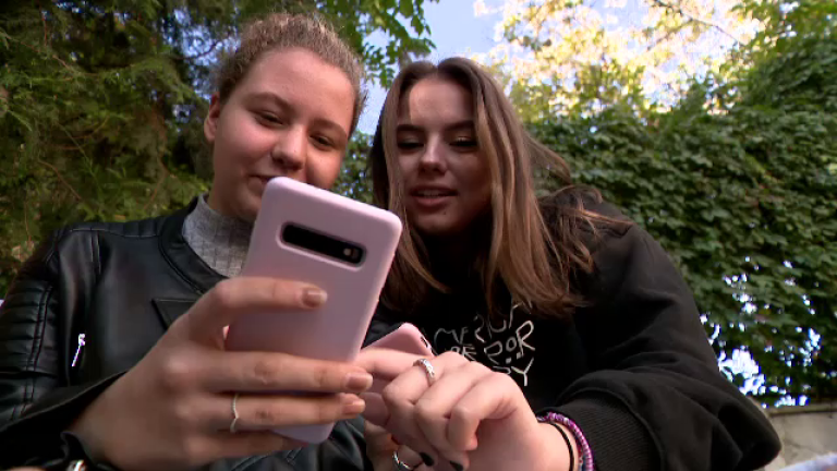 Danemarca interzice retelele sociale copiilor sub 15 ani