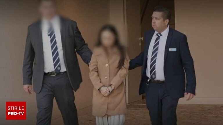O „ghicitoare” și fiica ei, arestate pentru înșelăciune O ghicitoare si fiica ei arestate pentru inselaciune