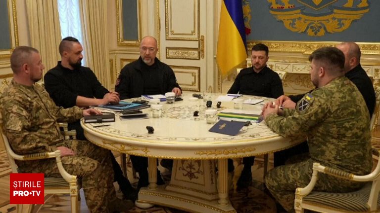 Oficiali ai Pentagonului au venit la Kiev pentru discuții cu Zelenski Oficiali ai Pentagonului au venit la Kiev pentru discutii cu Zelenski