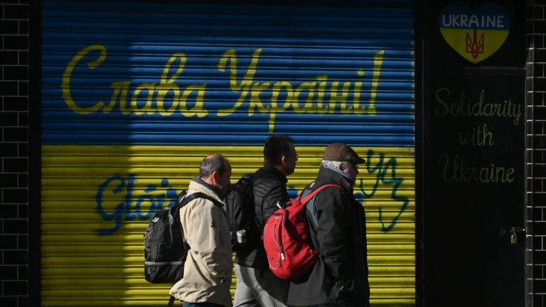 Președintele unui stat UE a tăiat ajutoarele pentru ucraineni Presedintele unui stat UE a taiat ajutoarele pentru ucraineni