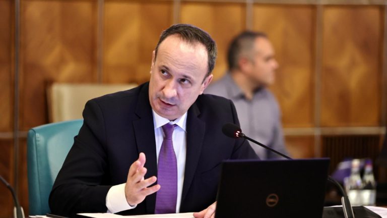 Fostul ministru Adrian Catiu atac dur dupa executia budjetara