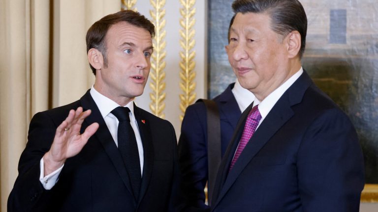 Macron efectueaza a patra vizita de stat in China