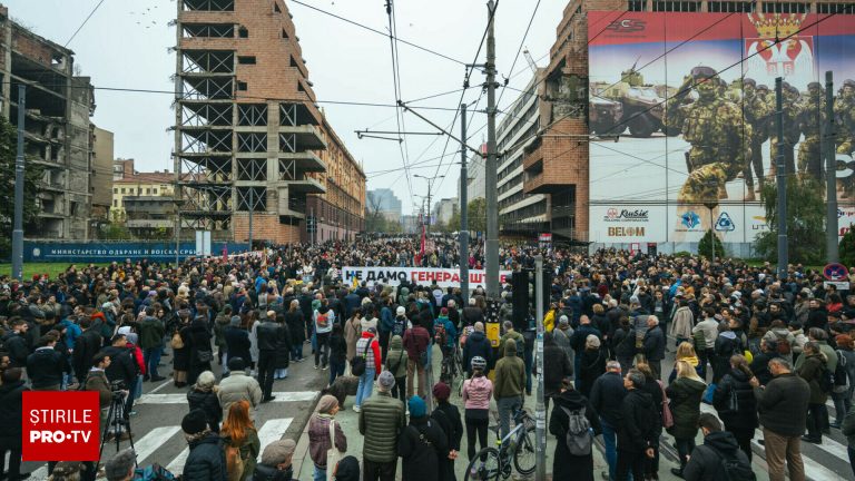 Protest in Serbia impotriva presiunii guvernului asupra universitatilor de stat