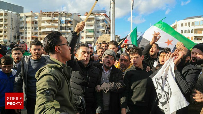 Proteste violente in Siria sustinatori si oponenti guvernului