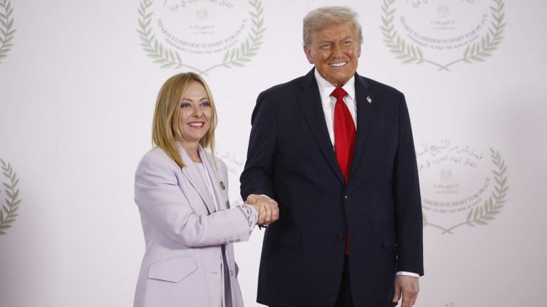 Giorgia Meloni își pune speranțele în Donald Trump pentru a aduce pacea în Ucraina. „L-am putea propune pentru Premiul Nobel pentru Pace” Giorgia Meloni isi pune sperantele in Donald Trump pentru a aduce pacea in Ucraina L am putea propune pentru Premiul Nobel pentru Pace