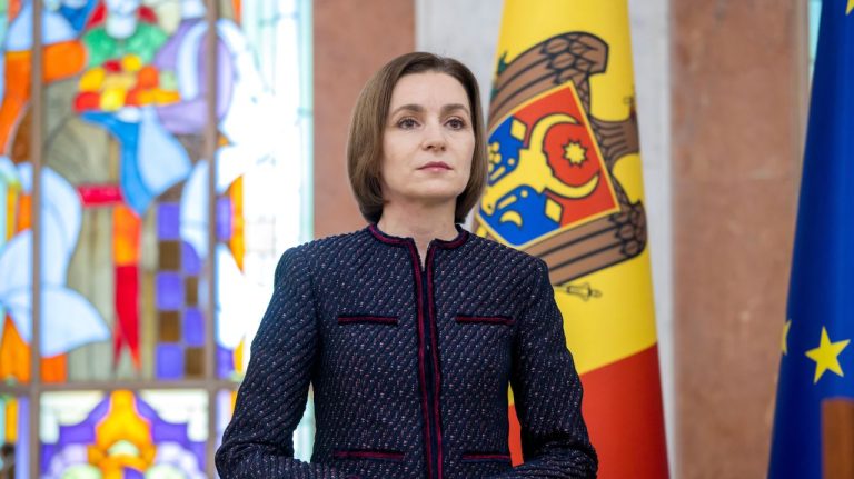 Maia Sandu acuză: „Rusia a investit aproape 2% din PIB-ul Moldovei pentru a manipula alegerile parlamentare din 2025” Maia Sandu acuza Rusia a investit aproape 2 din PIB ul Moldovei pentru a manipula alegerile parlamentare din 2025