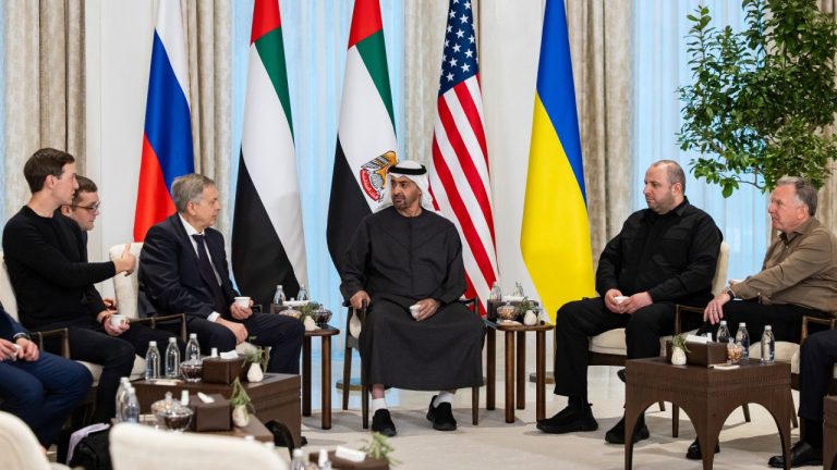 Noi negocieri Ucraina–SUA–Rusia, duminica viitoare. Rușii și ucrainenii, „aproape prieteni” în cadrul primelor discuții trilaterale. Noi negocieri Ucraina SUA Rusia duminica viitoare Rusii si ucrainenii aproape prieteni in cadrul primelor discutii trilaterale