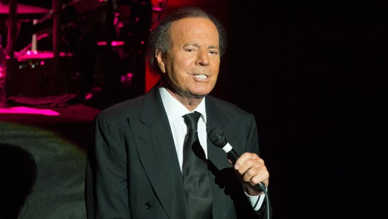 Procurorii spanioli renunță la cazul împotriva lui Julio Iglesias: Motivul schimbării de decizie Procurorii spanioli renunta la cazul impotriva lui Julio Iglesias Motivul schimbarii de decizie