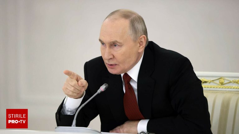 Putin revine la Kremlin dupa absenta nationalistii critica lipsa reactiei