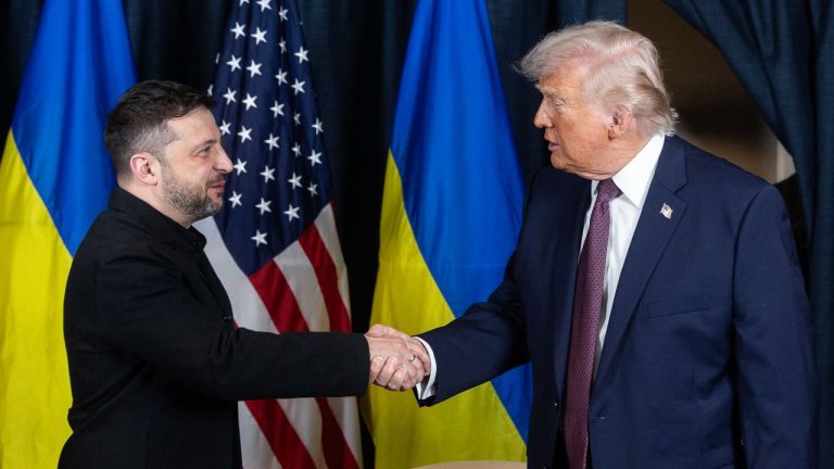 Zelenski anunță negocieri în premieră între Ucraina, SUA și Rusia: „Documentele pentru pace sunt aproape finalizate” Zelenski anunta negocieri in premiera intre Ucraina SUA si Rusia Documentele pentru pace sunt aproape finalizate